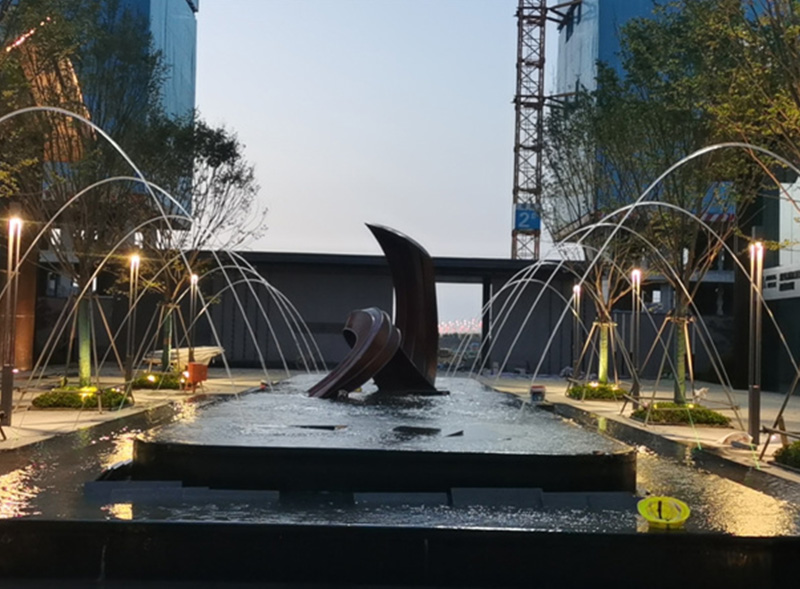 雕塑噴泉