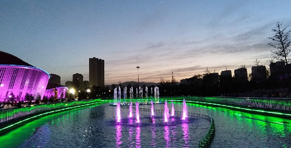 山西紅燈籠體育中心音樂(lè)噴泉